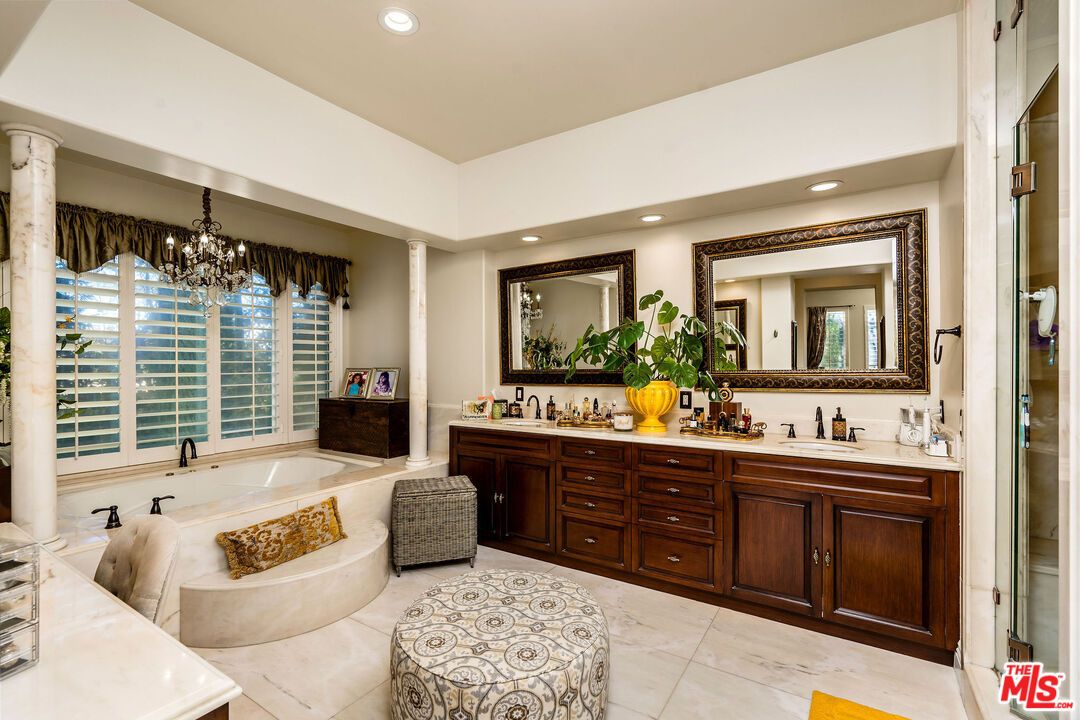 Bathroom, Chandelier, Dual Sink Vanities, Interior, Recessed Lighting