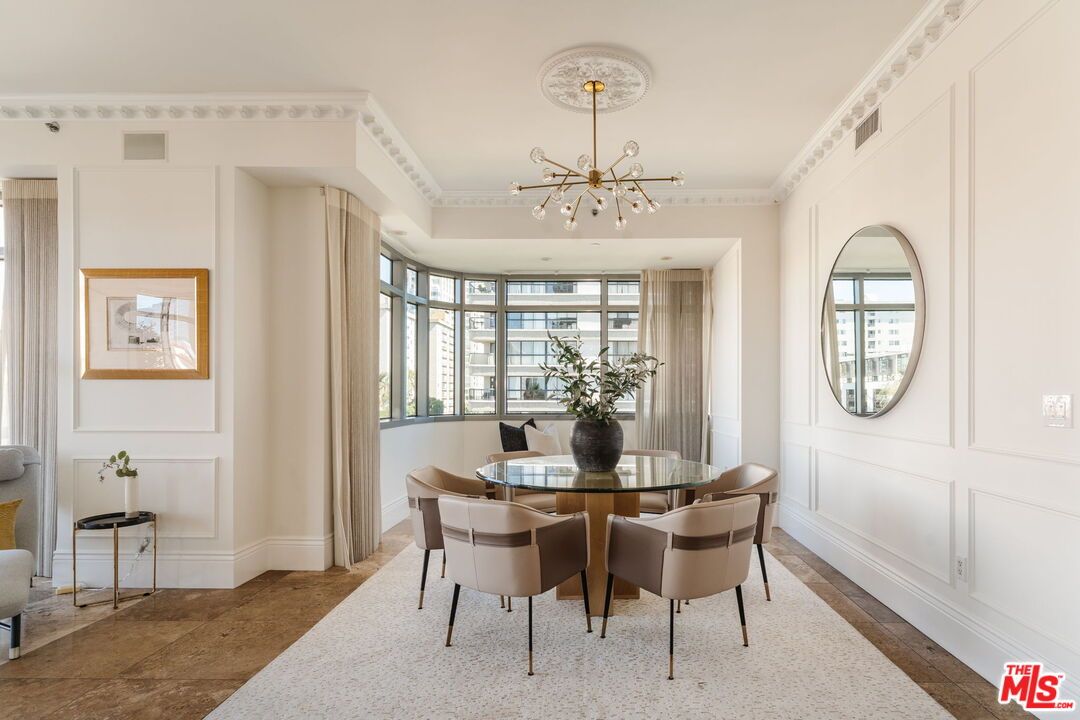 Dining room, Interior, Pendant Lights
