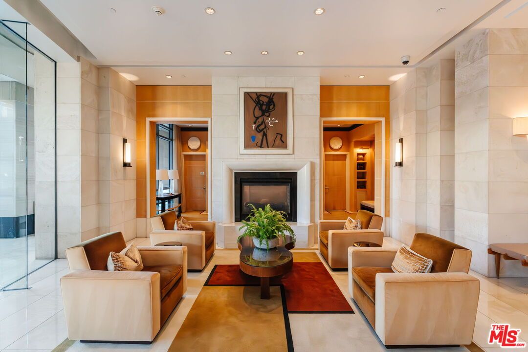 Fireplace, Interior, Living room, Recessed Lighting