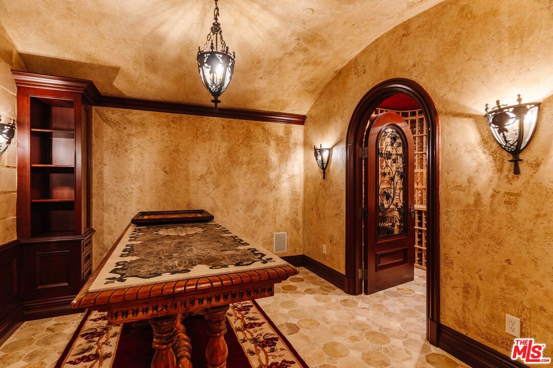 Interior, Pendant Lights