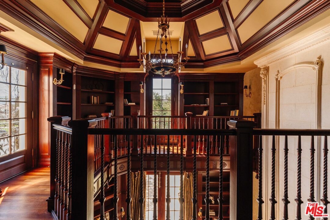 Chandelier, Interior, Wooden Beams, Wood Texture Flooring
