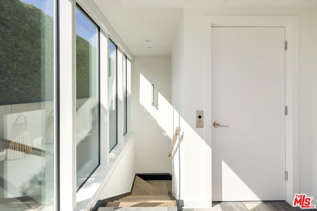 Elevator, Interior, Recessed Lighting, Wood Texture Flooring
