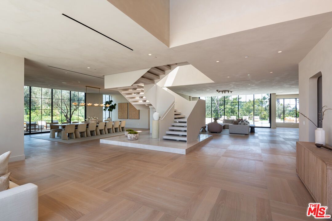 Dining room, Interior, Pendant Lights, Recessed Lighting, Wood Texture Flooring