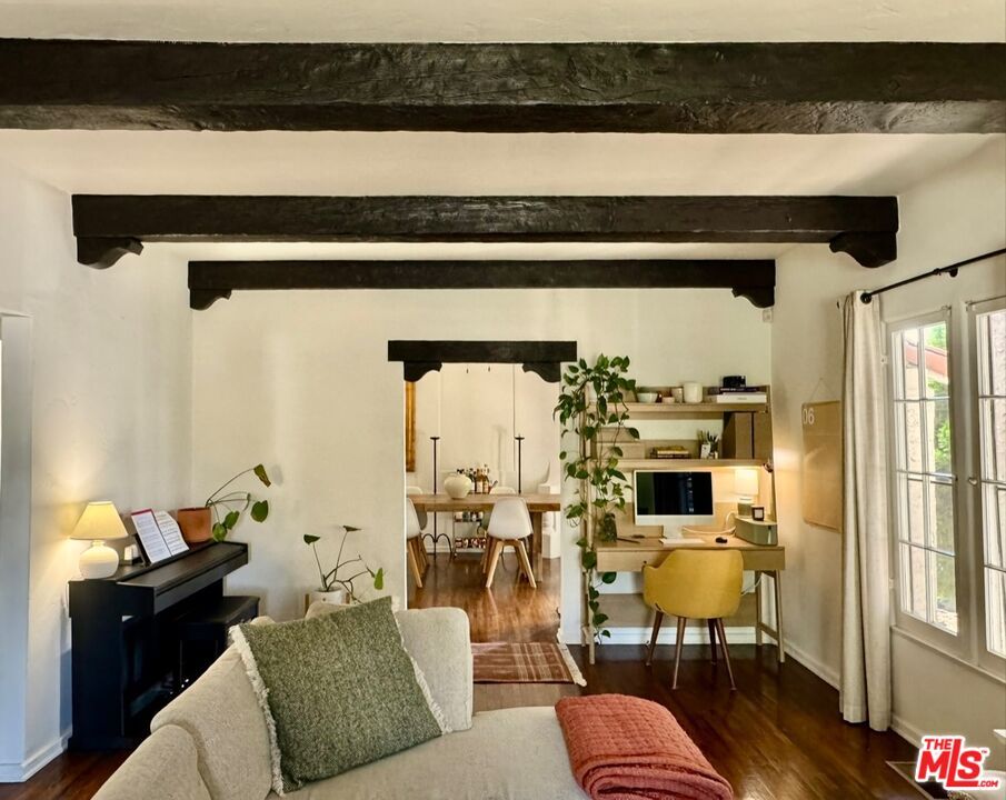 Home Office, Interior, Living room, Piano, Wooden Beams, Wood Texture Flooring