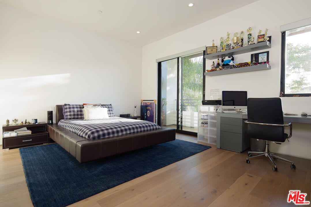 Bedroom, Home Office, Interior, Recessed Lighting, Wood Texture Flooring