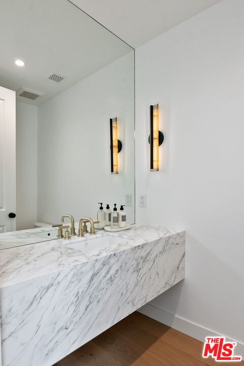 Bathroom, Interior, Recessed Lighting, Wood Texture Flooring