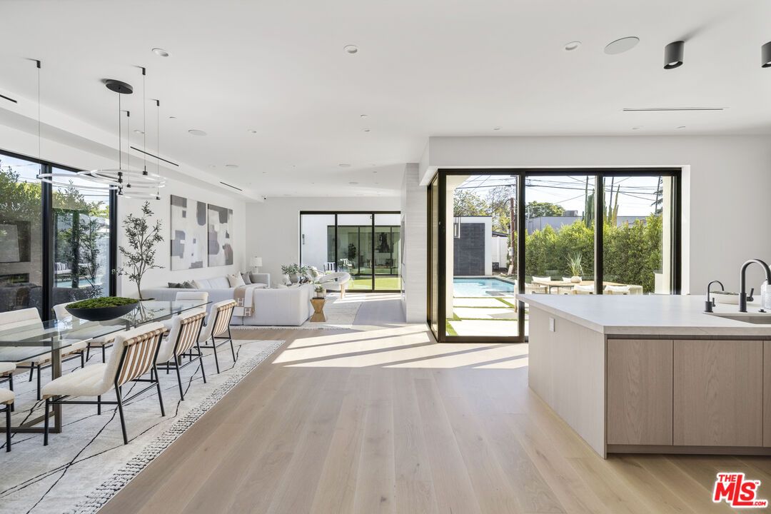 Dining room, Interior, Kitchen, Living room, Pendant Lights, Recessed Lighting, Wood Texture Flooring
