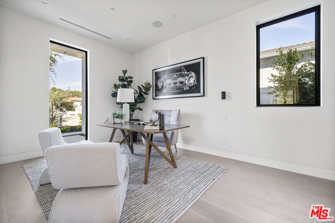 Home Office, Interior, Recessed Lighting, Wood Texture Flooring