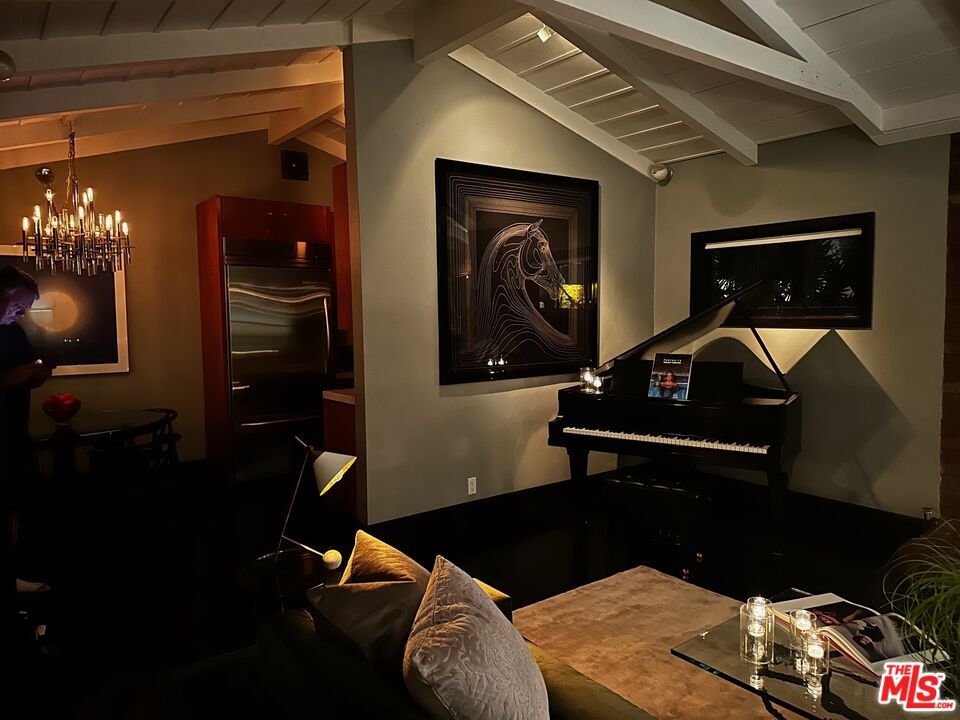 Chandelier, Interior, Piano