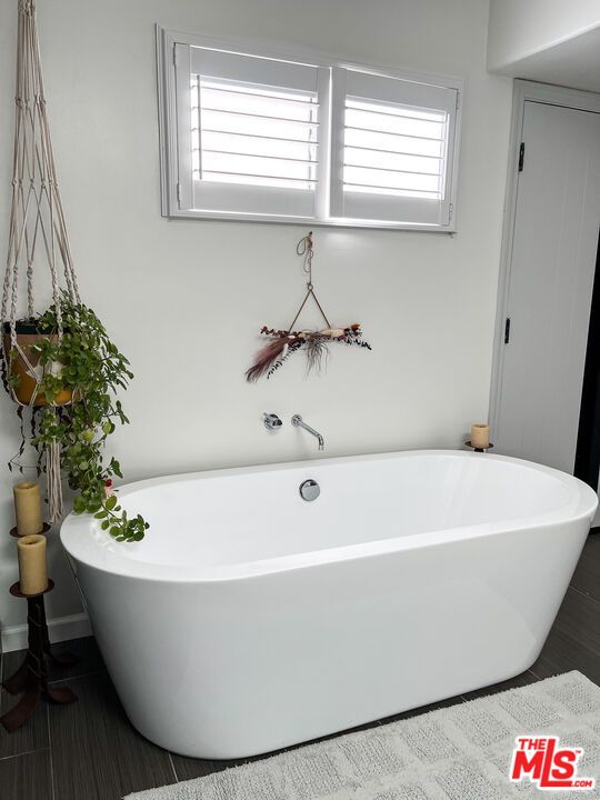 Bathroom, Free Standing Baths, Interior, Wood Texture Flooring