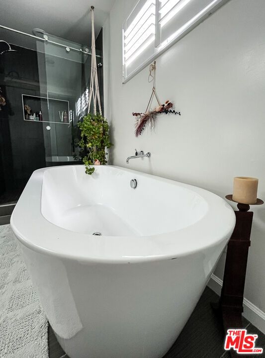 Bathroom, Free Standing Baths, Interior