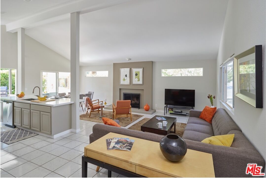 Dining room, Fireplace, Interior, Kitchen, Living room