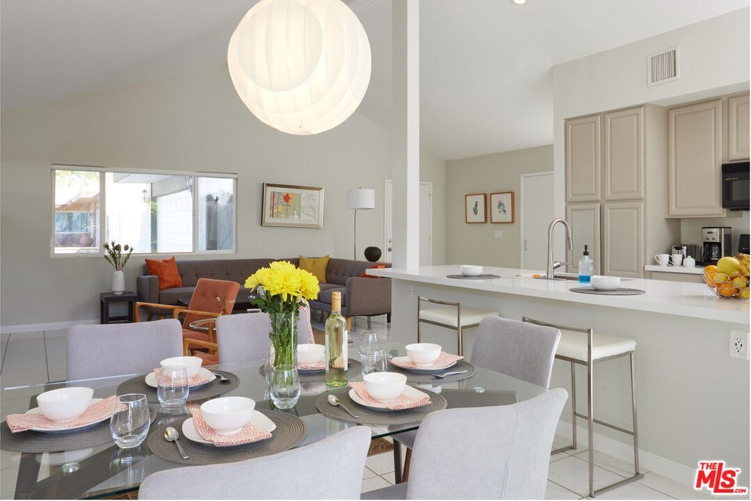 Dining room, Interior, Kitchen, Living room, Pendant Lights, Recessed Lighting
