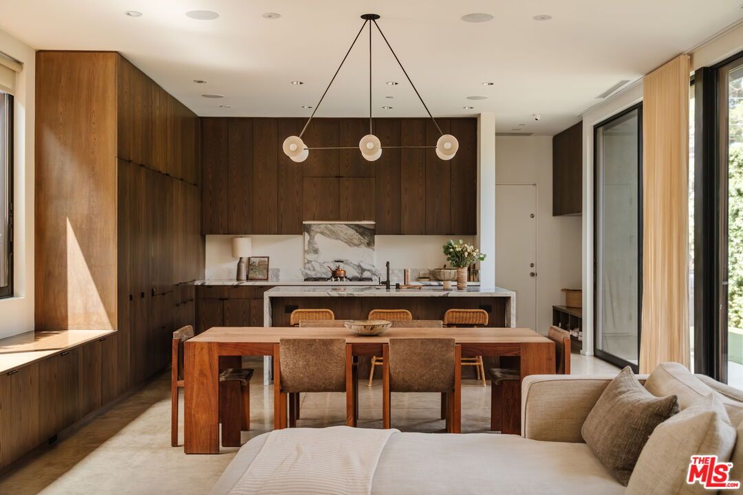 Dining room, Interior, Kitchen, Pendant Lights, Recessed Lighting