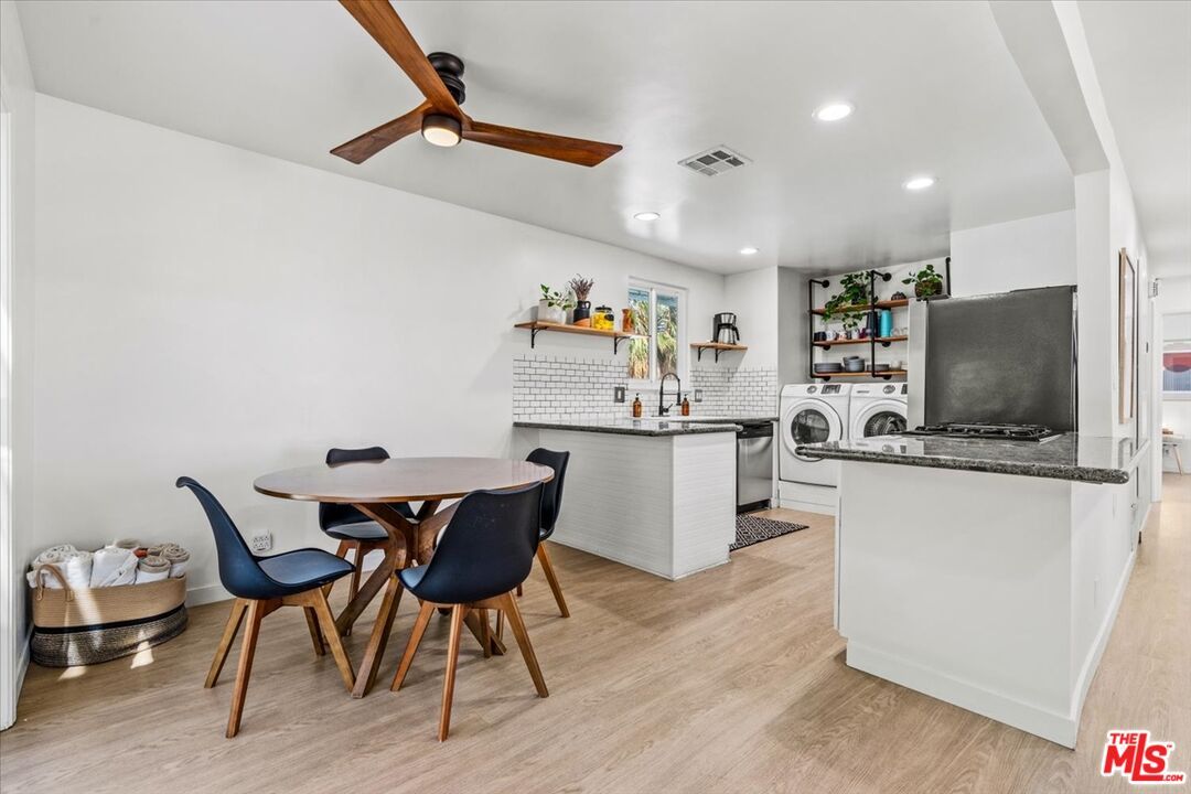 Dining room, Interior, Kitchen, Recessed Lighting, Washer, Wood Texture Flooring
