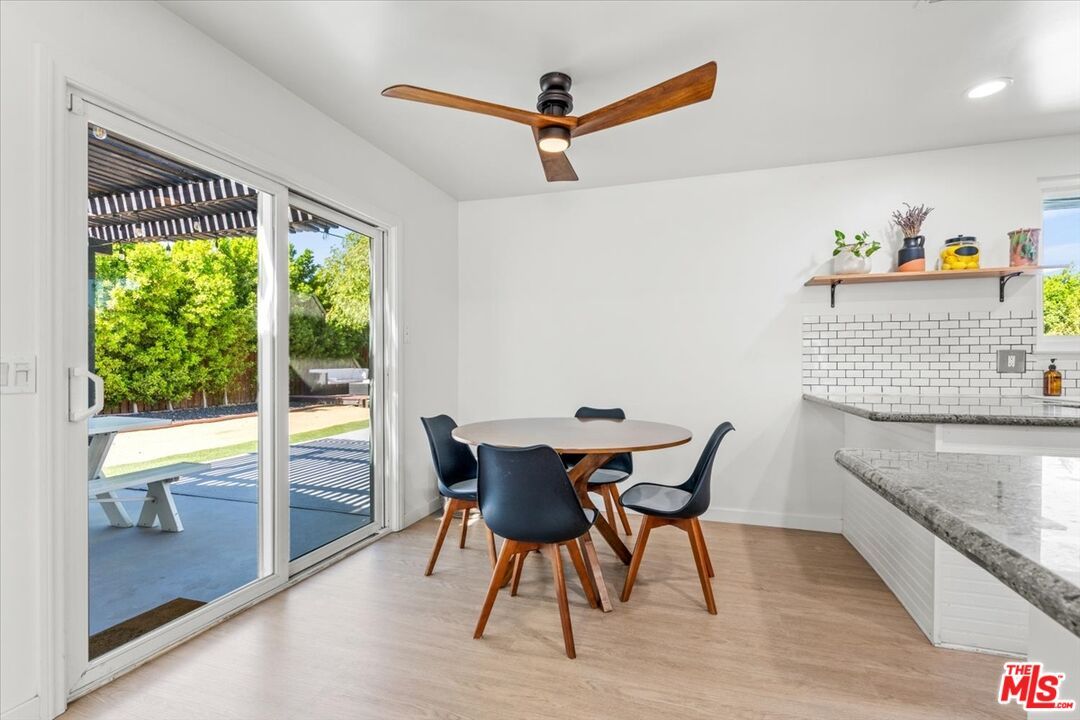 Dining room, Interior, Recessed Lighting, Wood Texture Flooring
