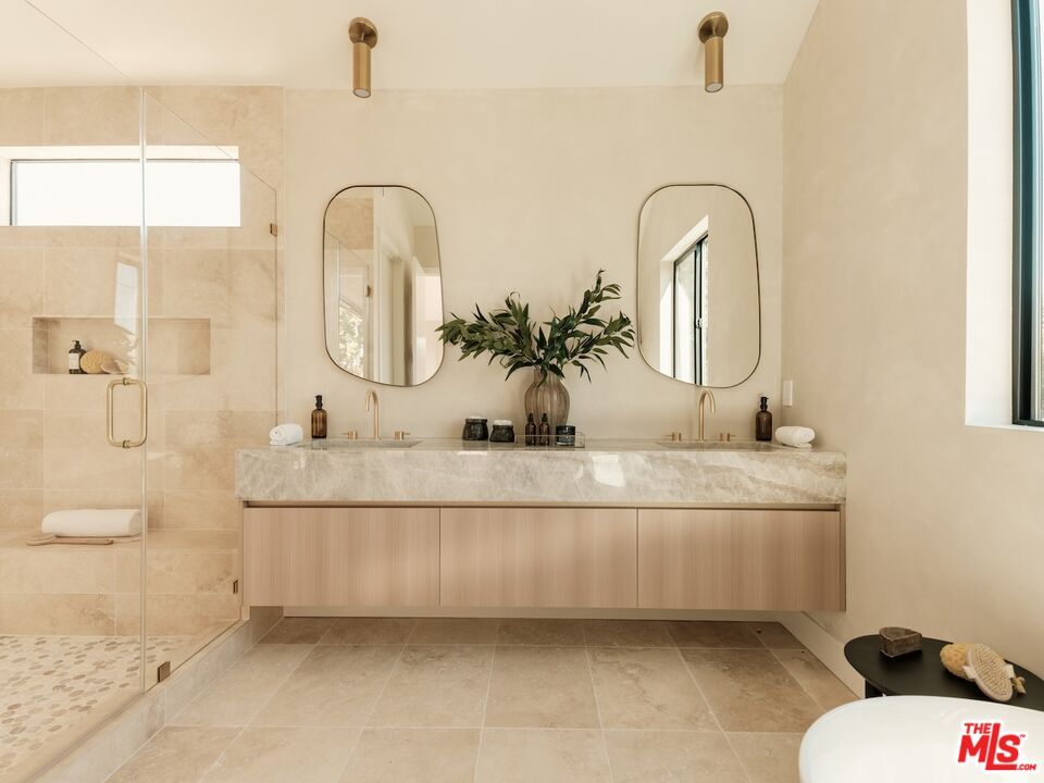 Bathroom, Dual Sink Vanities, Glass Shower, Interior