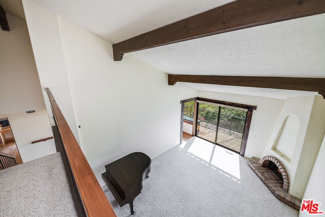 Interior, Wooden Beams