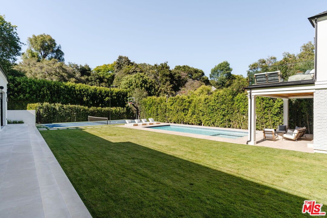 Backyard, Exterior, Pool