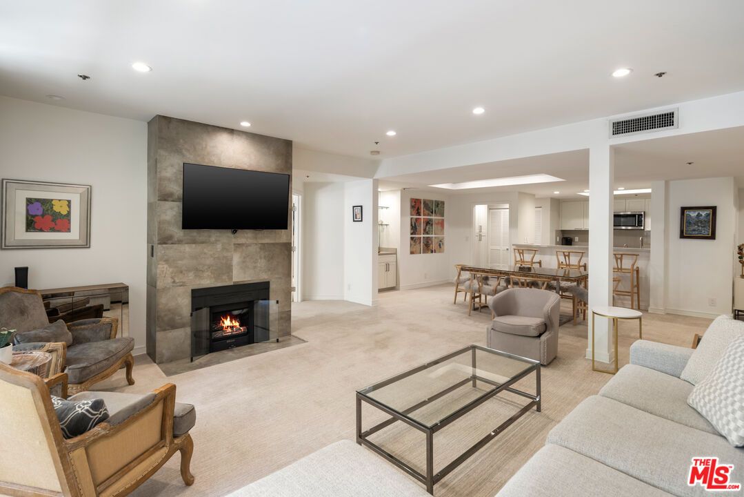 Dining room, Fireplace, Interior, Kitchen, Living room, Recessed Lighting