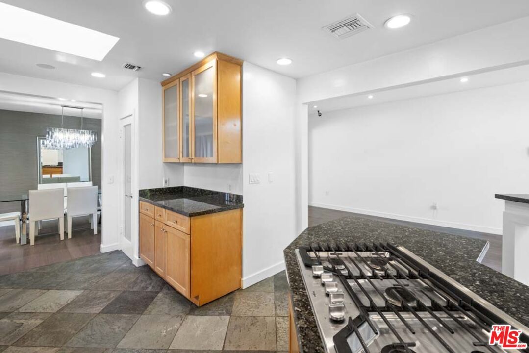 Chandelier, Dining room, Interior, Kitchen, Recessed Lighting