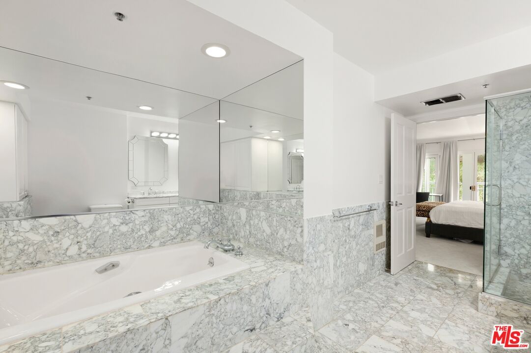 Bathroom, Bedroom, Interior, Marble, Marble Walls, Recessed Lighting