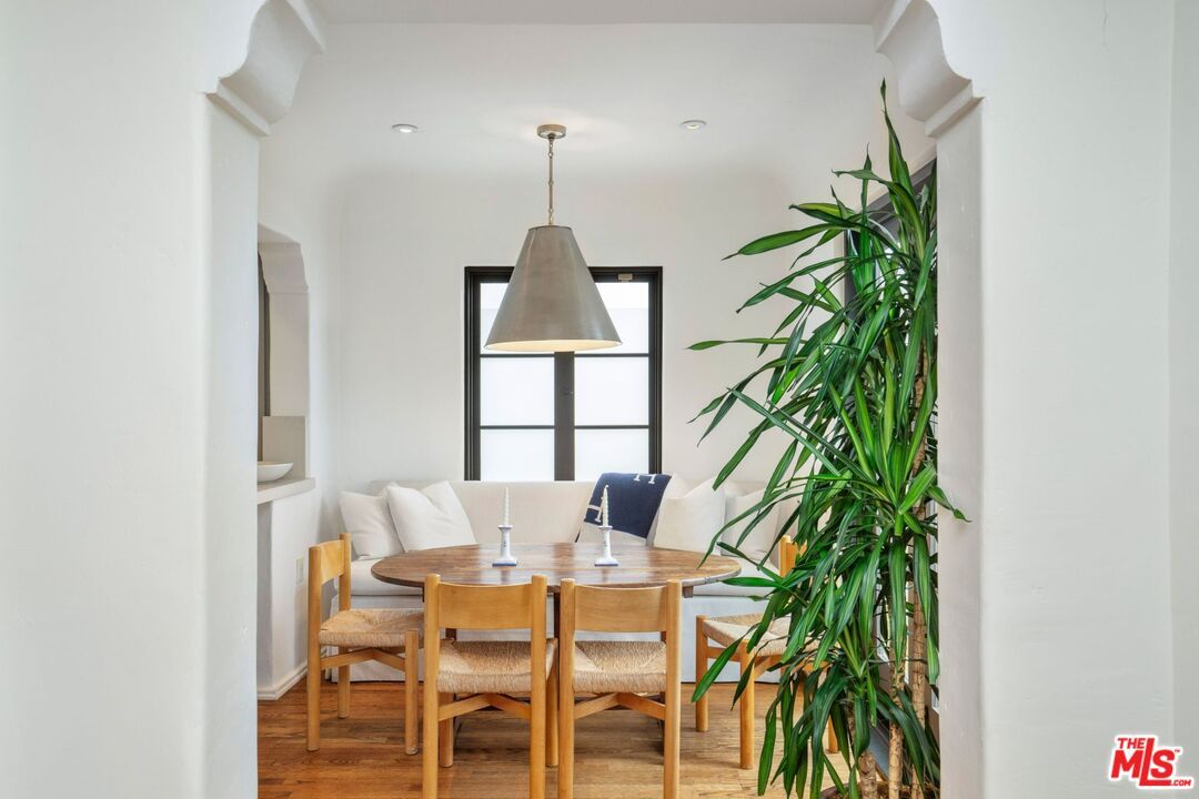 Dining room, Interior, Pendant Lights, Recessed Lighting, Wood Texture Flooring