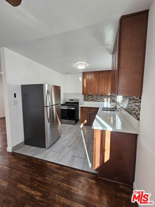 Interior, Kitchen, Wood Texture Flooring