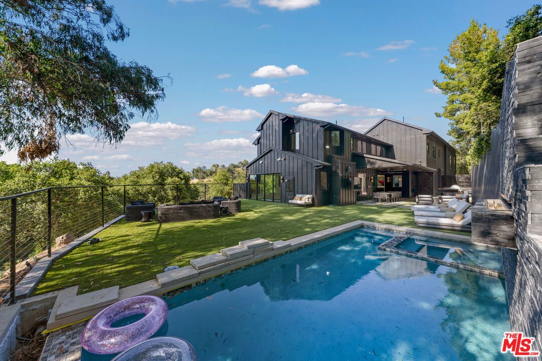 Backyard, Exterior, Pool