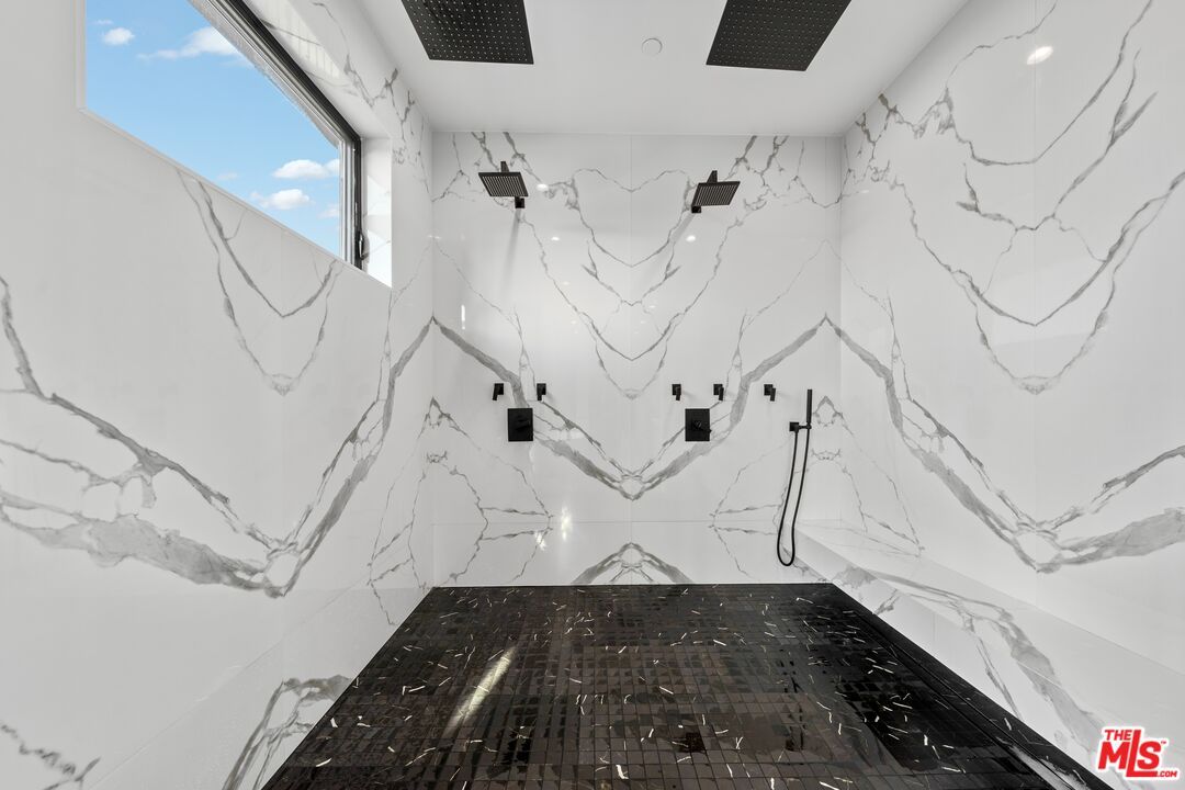 Bathroom, Interior, Marble, Marble Walls