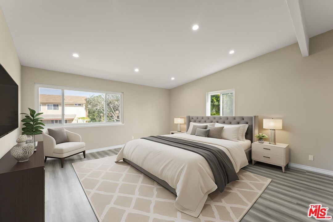 Bedroom, Interior, Recessed Lighting