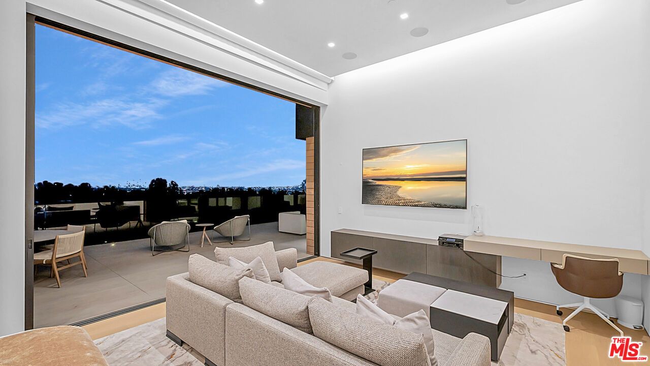 Home Office, Interior, Living room, Recessed Lighting, Water