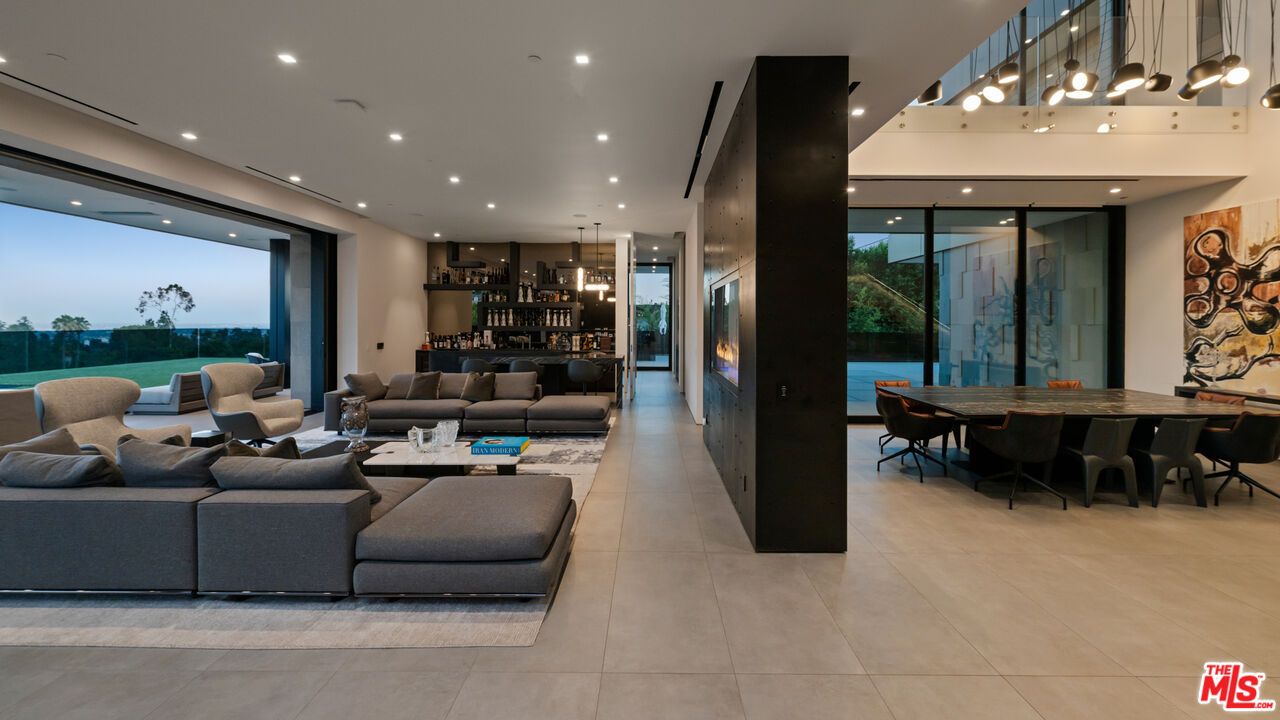 Dining room, Fireplace, Interior, Living room, Pendant Lights, Recessed Lighting