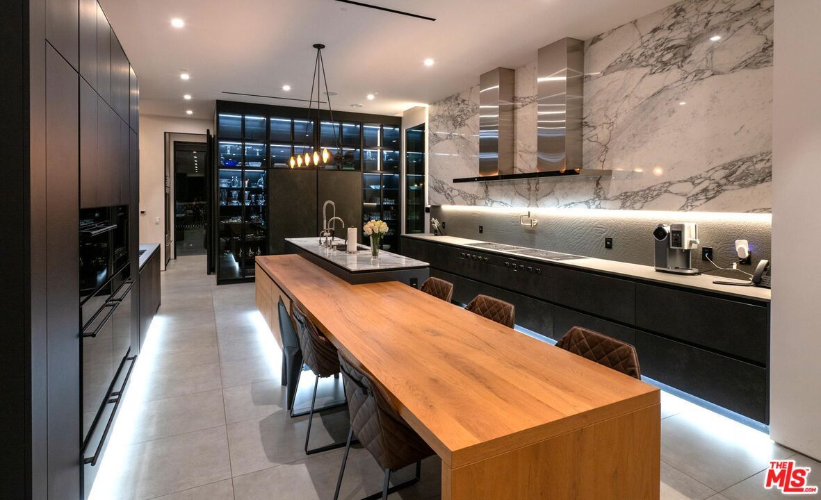 Interior, Kitchen, Marble Walls, Pendant Lights, Recessed Lighting