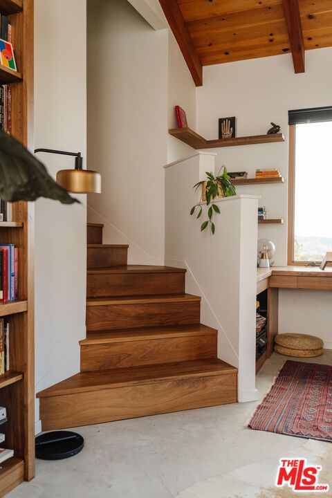 Interior, Wooden Beams
