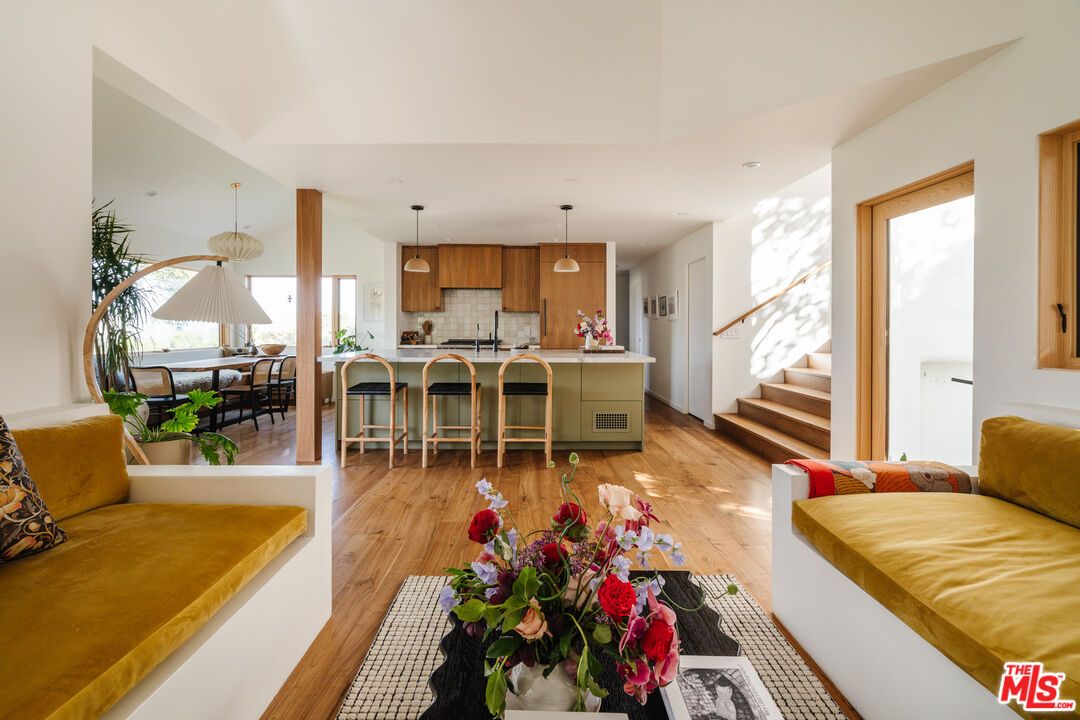 Dining room, Interior, Kitchen, Pendant Lights, Wood Texture Flooring