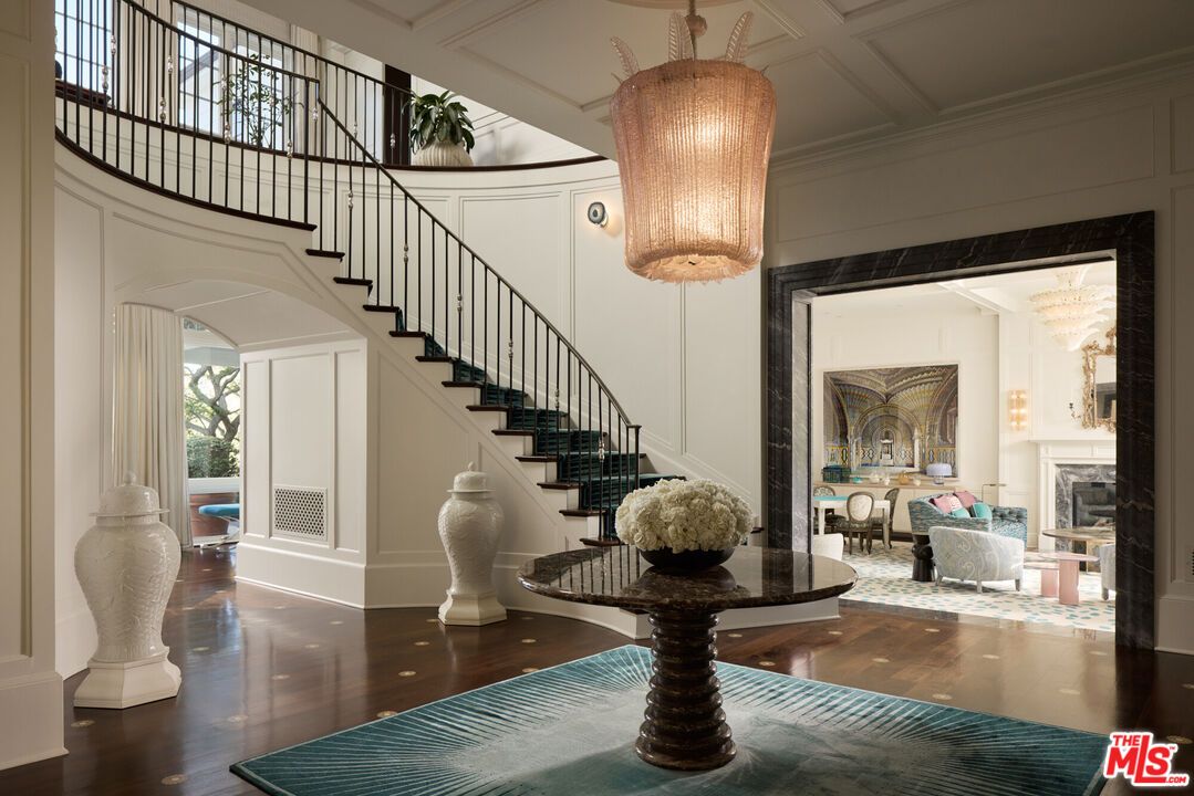 Chandelier, Interior, Wood Texture Flooring