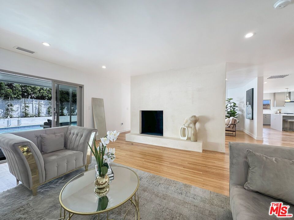 Fireplace, Interior, Kitchen, Living room, Pendant Lights, Recessed Lighting, Wood Texture Flooring