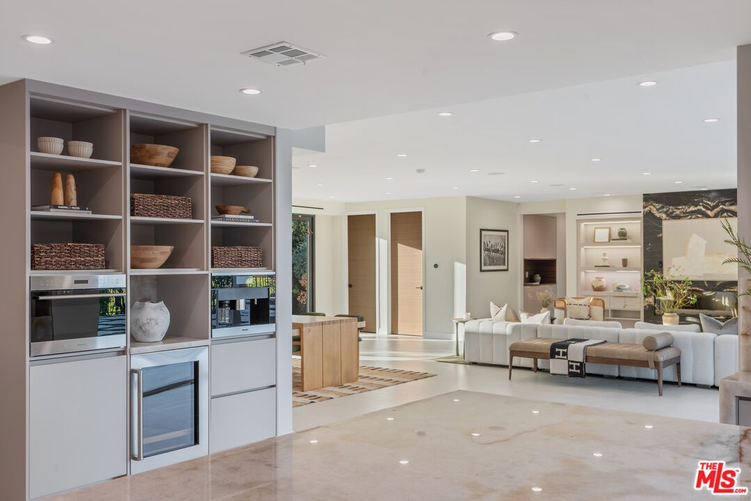 Fireplace, Interior, Living room, Recessed Lighting