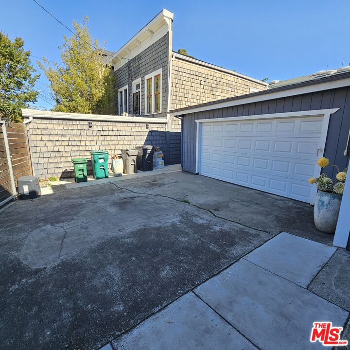 DE Listing image placeholder