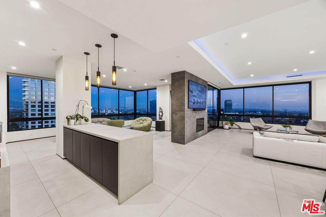 Interior, Living room, Pendant Lights, Recessed Lighting, Water