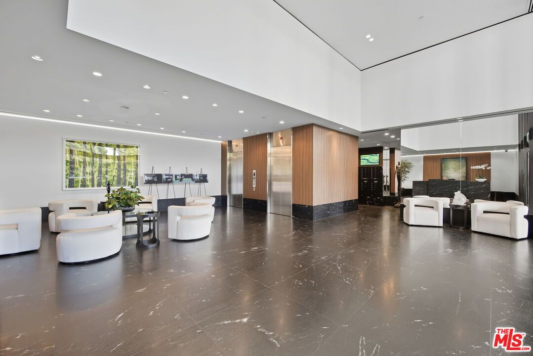 Interior, Living room, Marble, Recessed Lighting, Wooden Walls