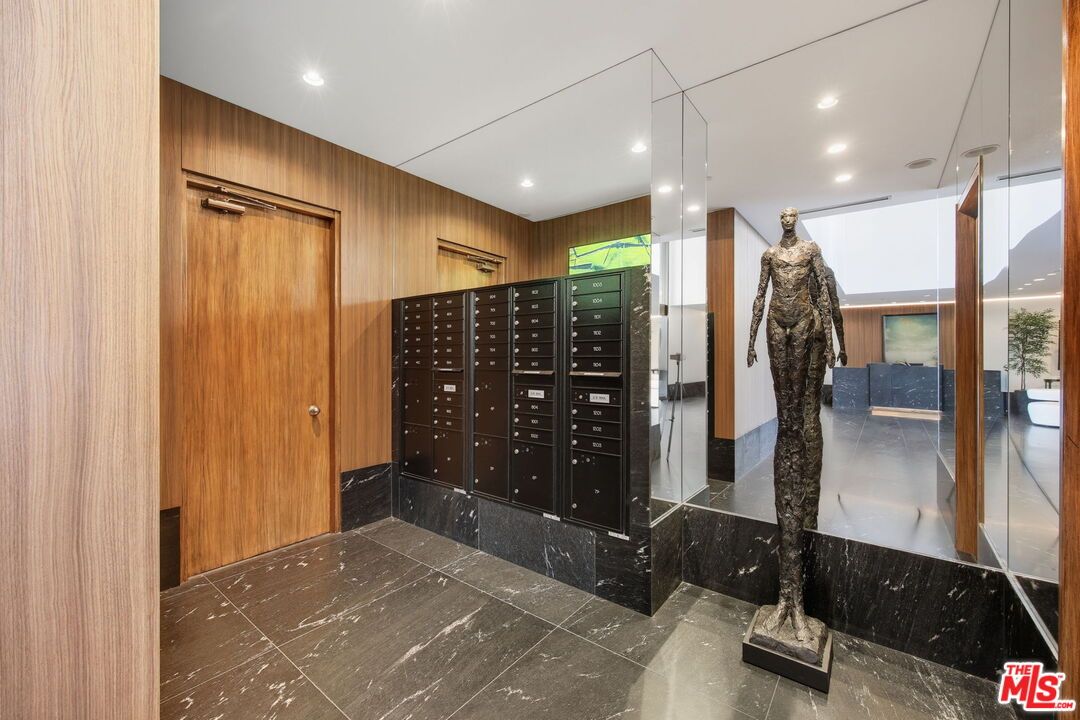 Interior, Recessed Lighting, Wooden Walls