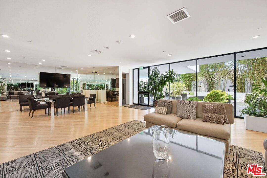 Dining room, Interior, Living room, Recessed Lighting, Wood Texture Flooring