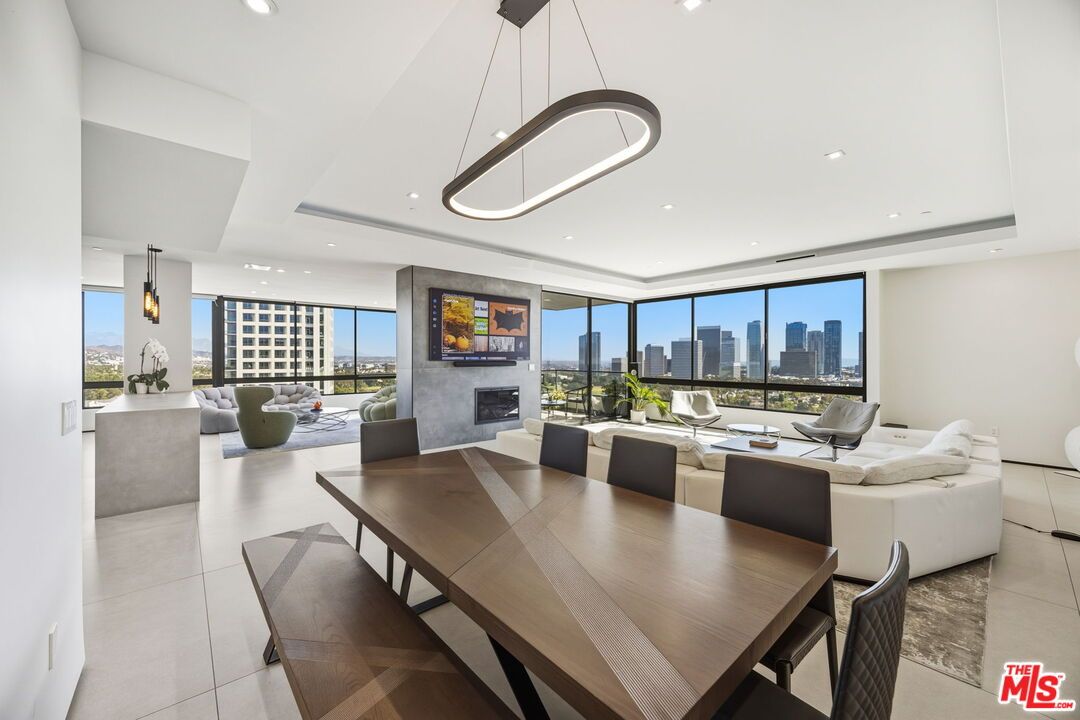 Dining room, Fireplace, Interior, Living room, Pendant Lights, Recessed Lighting
