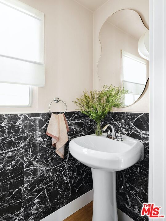 Bathroom, Interior, Marble Walls