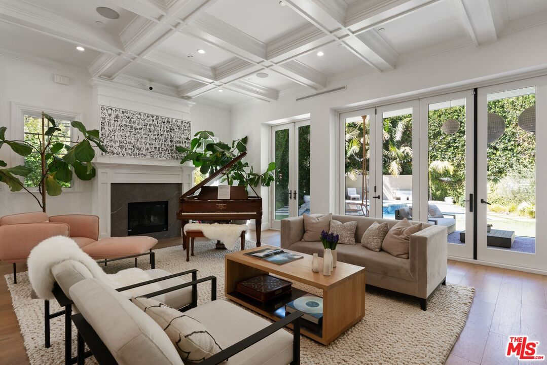 Fireplace, Interior, Living room, Piano, Recessed Lighting, Wood Texture Flooring