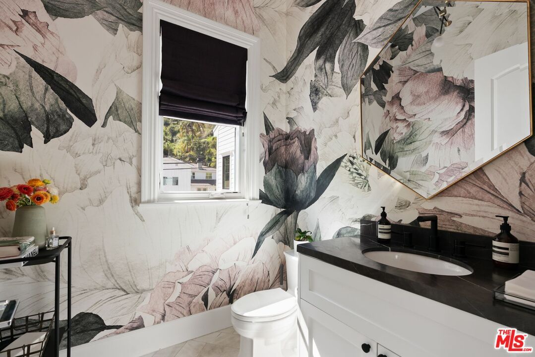 Bathroom, Interior, Marble Walls