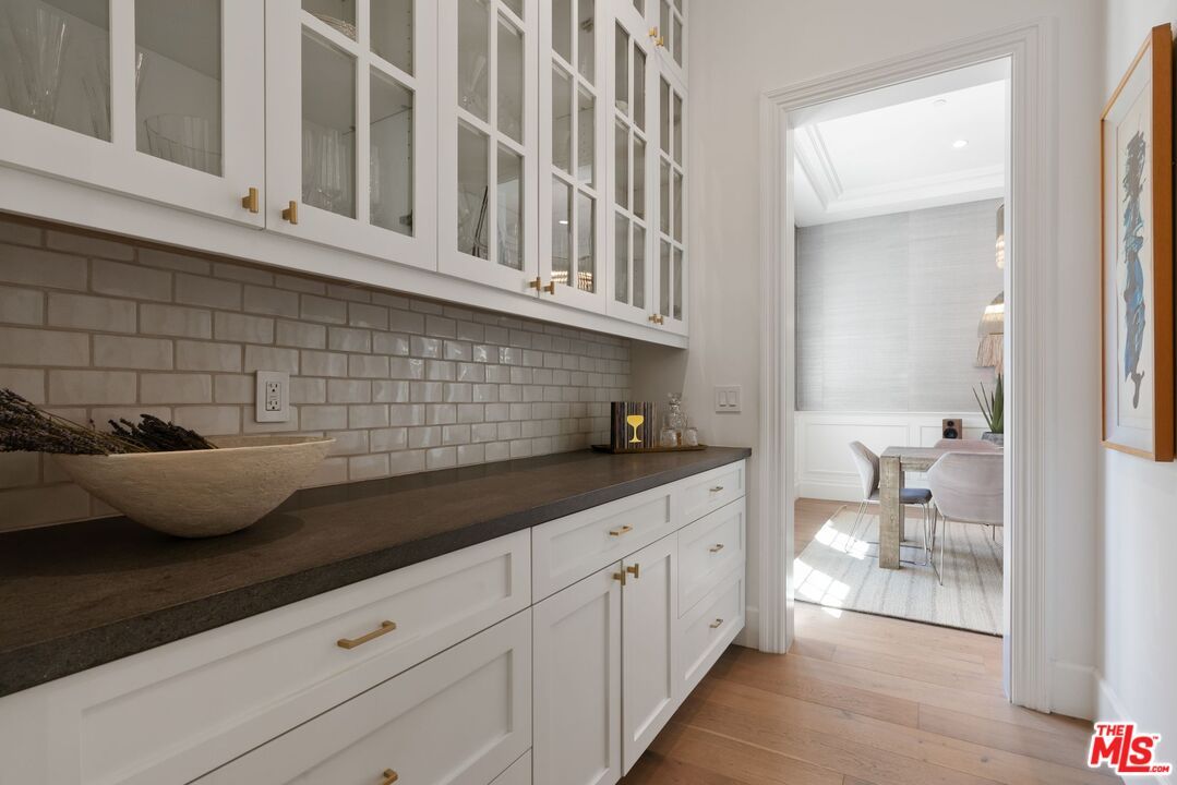 Dining room, Interior, Recessed Lighting, Stone Walls, Wood Texture Flooring