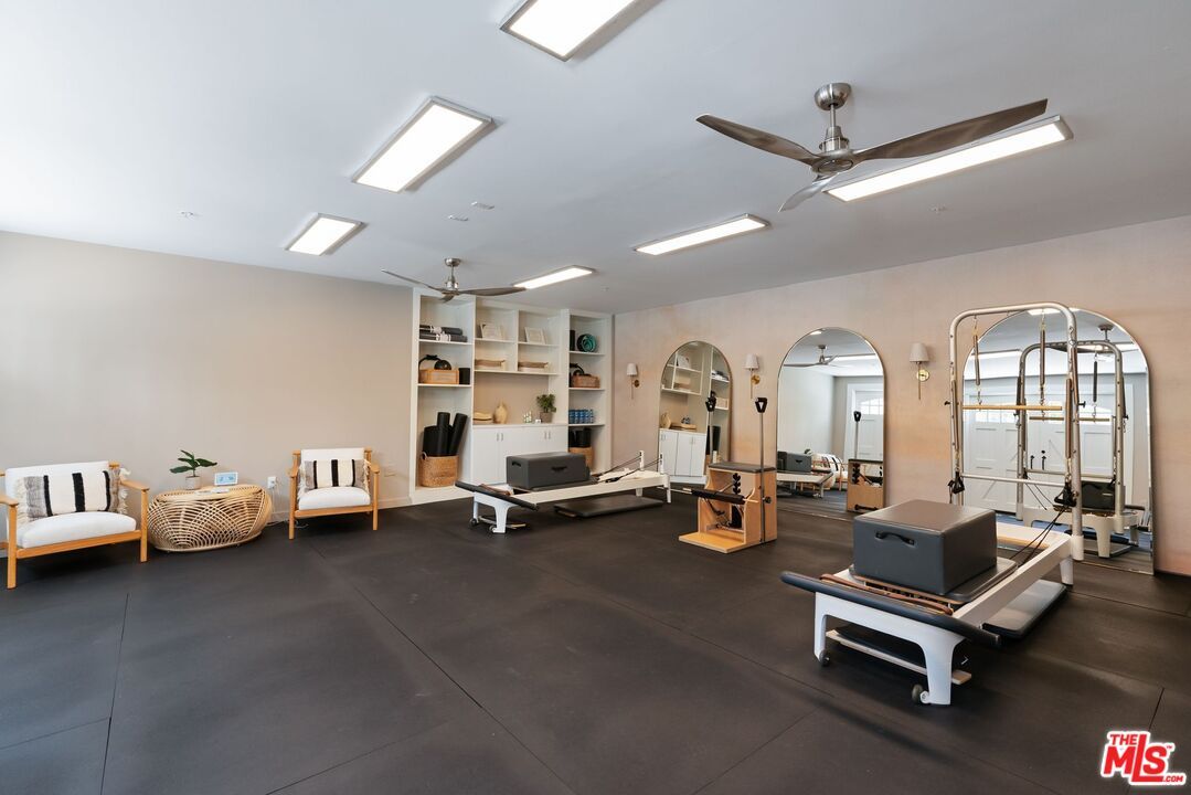 Fitness Equipment, Interior, Recessed Lighting